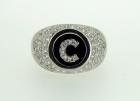 Anello chevalier con iniziale in argento 925%° e onice